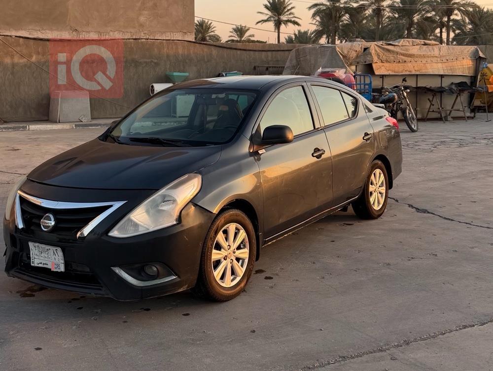 Nissan Versa